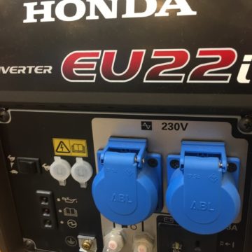 Honda EU 22i Bedienungstafel & Anschlüsse