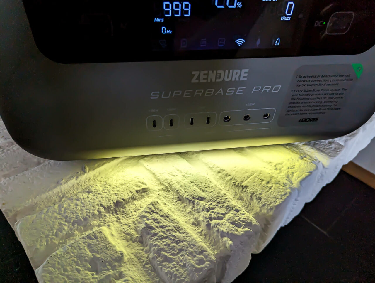 Zendure Superbase Pro 2000 Lampe, Licht, Beleuchtung, Boden
