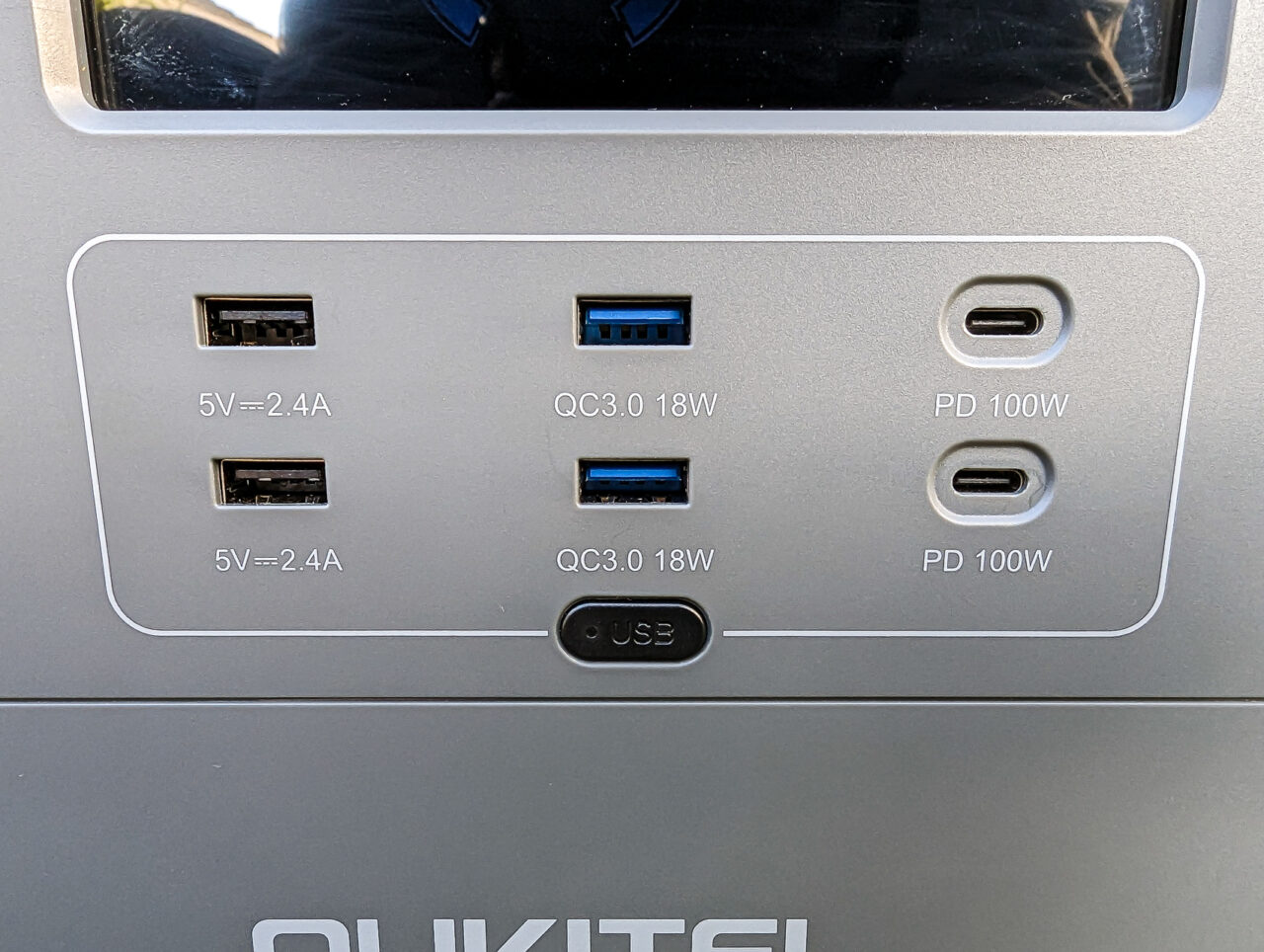 Oukitel P2001 Power Station - USB-Ports, USB-A, USB-C, Schalter für USB-Ports