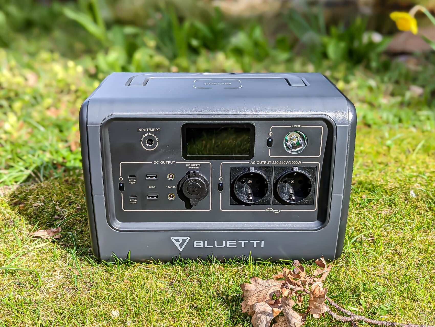 Bluetti Eb70 Powerstation Mit 716 Wattstunden Kapazität, 1000 Watt Leistung, Lifepo4 Akku, 100 Watt Usb C Ports