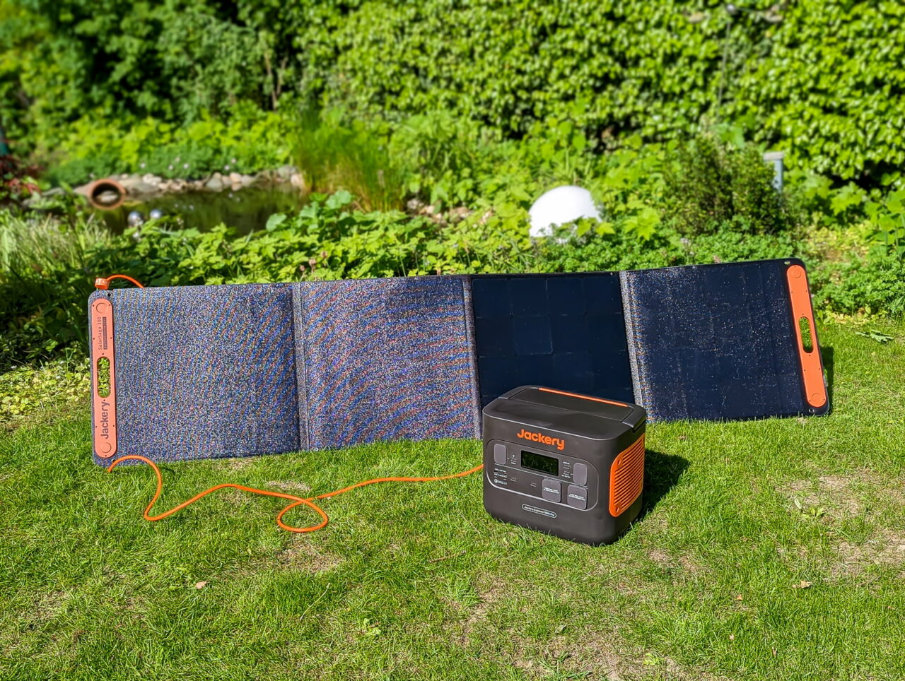 Jackery SolarSaga 200 - Test, Leistung bei Sonne, mittags, maximaler Strom, Höchstleistung, Solargenerator, mit Powerstation Jackery Explorer 1500 Pro
